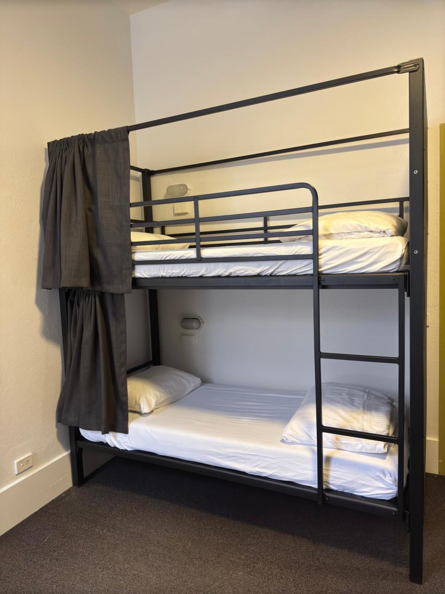 Yha Melbourne Central Екстериор снимка